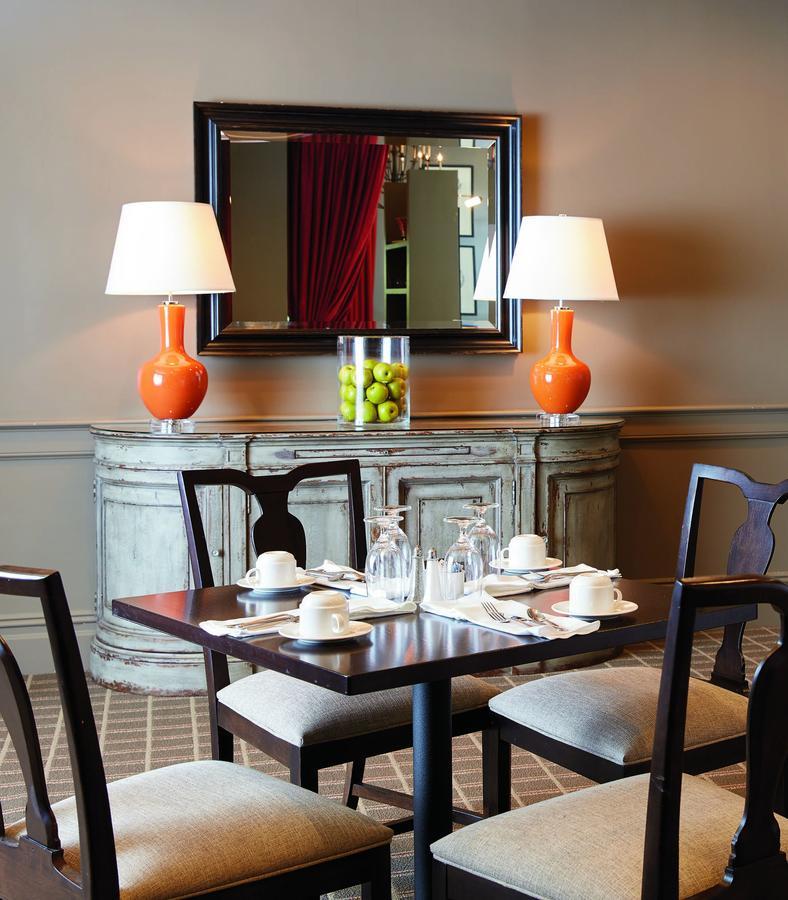 Hotel Ethan Allen 4*